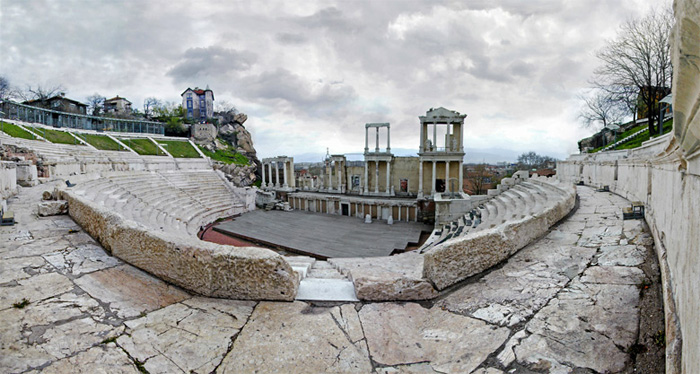 100 национални туристически обекта : Античен театър град Пловдив : cнимка 1
